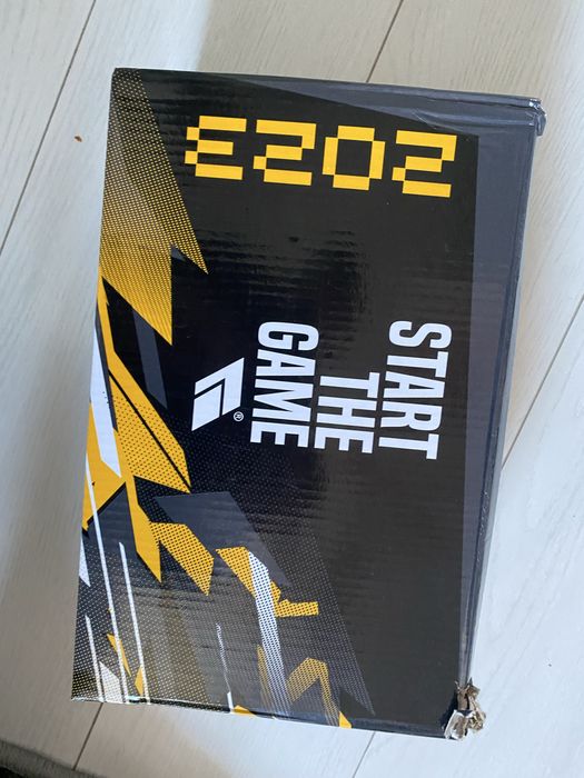 Бутси футбольні підліткові Defeno розмір 38