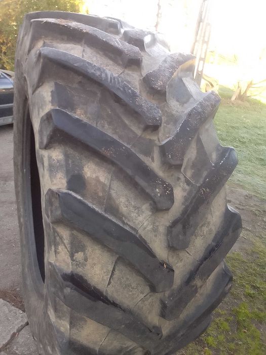 Opona ciągnika Trolleborg 650/65R38