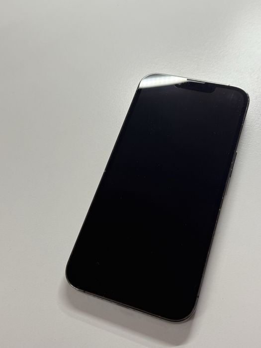 iPhone 13 Pro – 256 GB – Graphite |