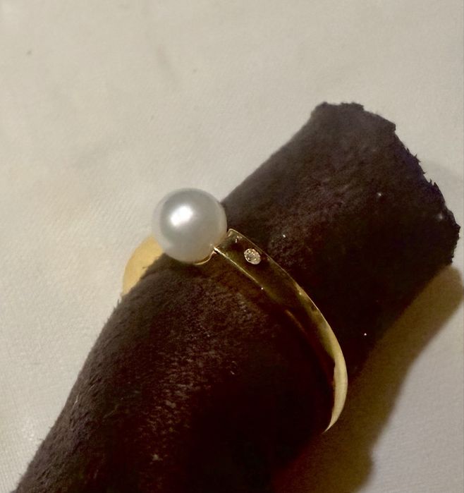 Anel de ouro 19k, peso3,36gr