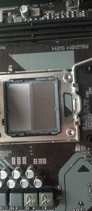 Gigabyte A620M S2H