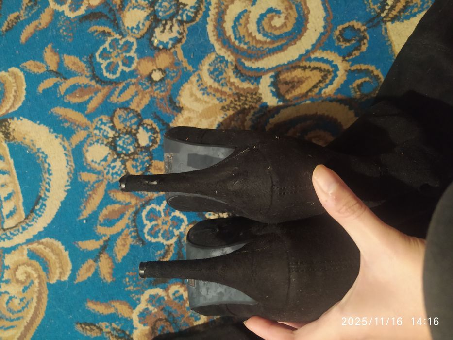 Сапожки чулки высокие