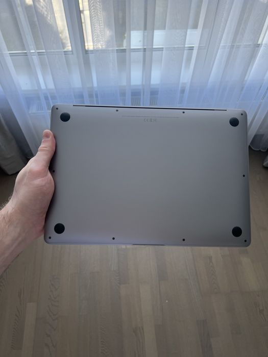 MacBook Air 2020 i3 256 gb 13’