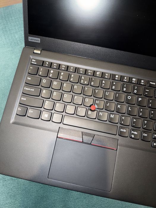 Laptop Lenovo T490s 16GB i7 stan idealny
