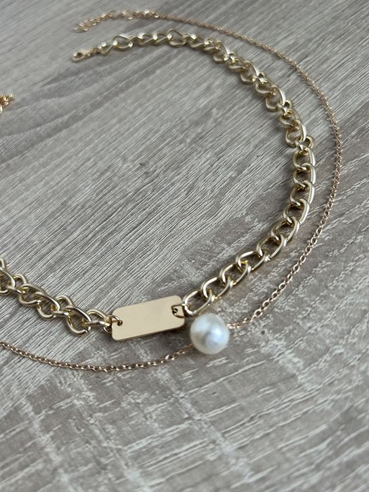 Colar duplo com pendente