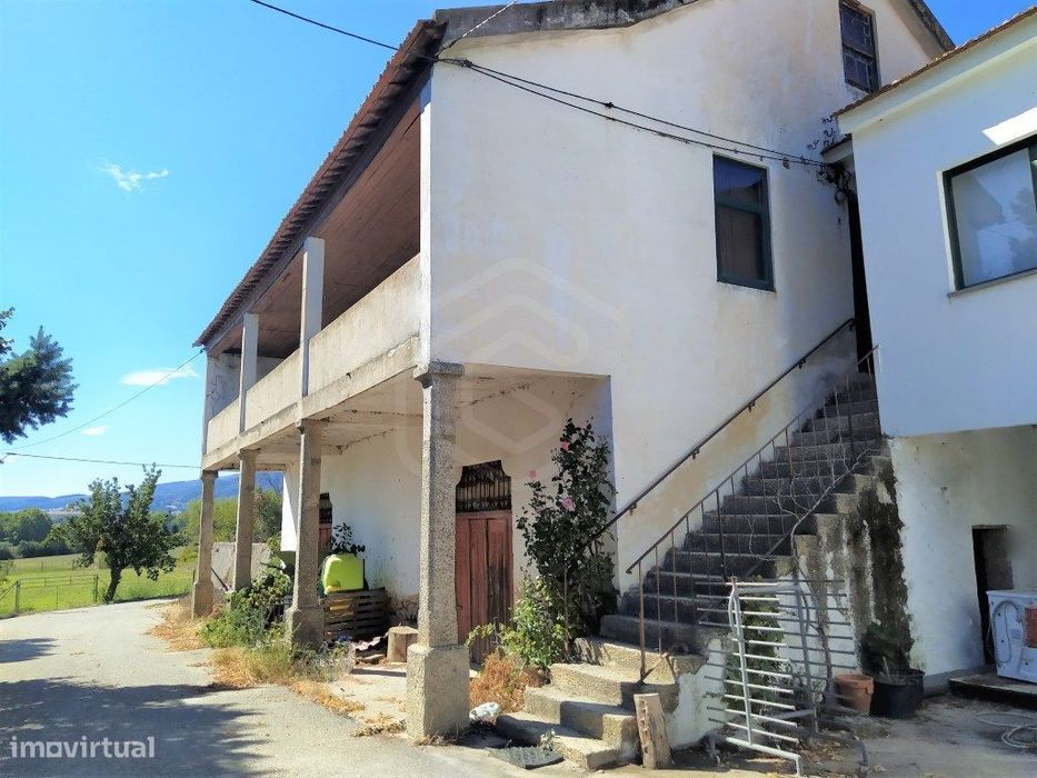 Quinta com moradia e terreno agrícola - Boidobra - Covilhã