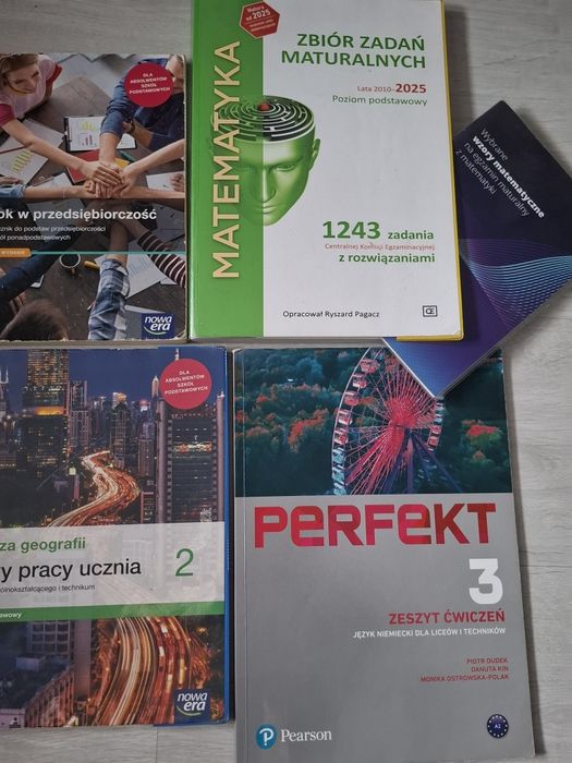 Podręczniki i ćwiczenia do liceum i technikum