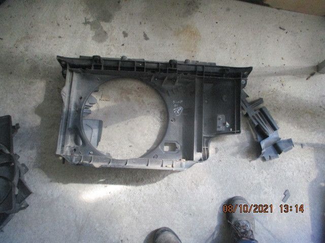 Frente em fibra ou chapa PEUGEOT 206+ (T3E)