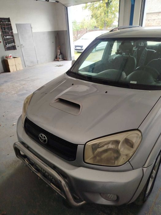 Toyota RAV-4