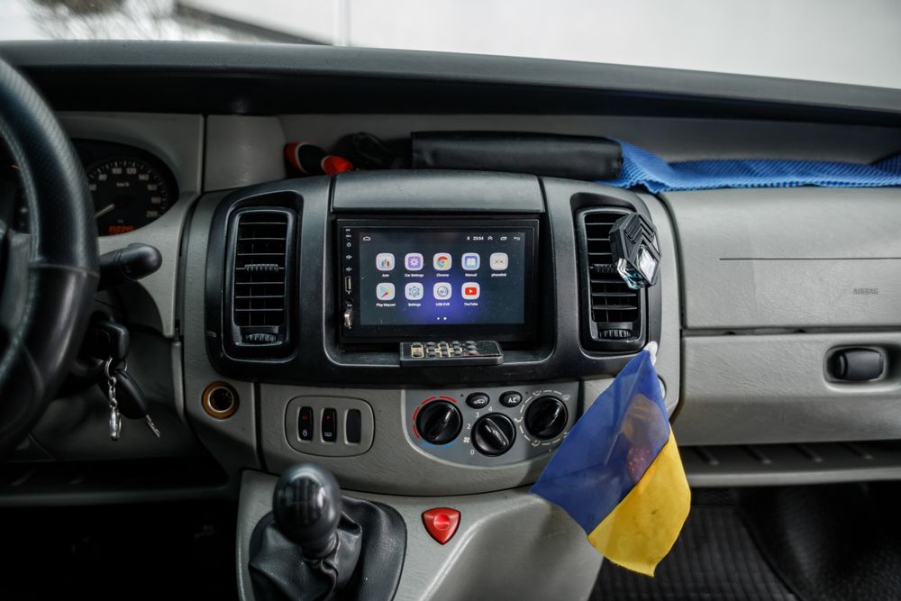 Продам Opel Vivaro Long 1.9 Пасажир 9 місць