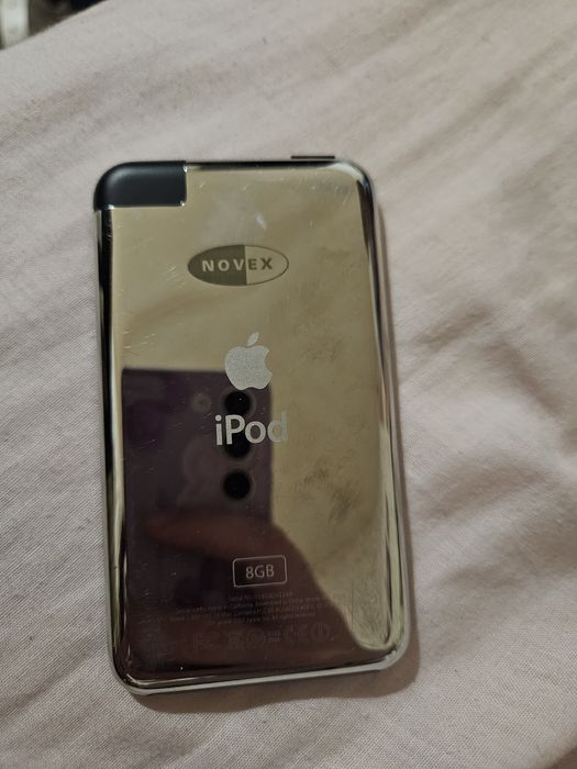 Apple iPod touch плеер