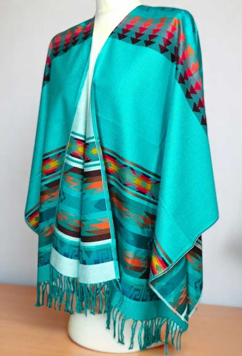 Poncho damskie wełniane  andyjskie wzory
