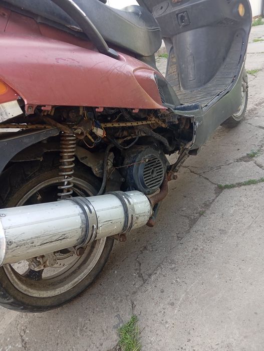 Vaper-150 кубів скутер