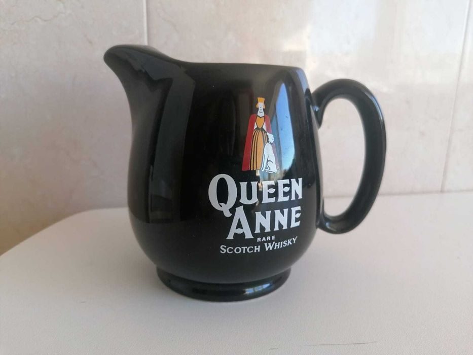 Jarros louça antigos