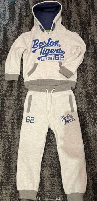 Miękki ciepły komplet dresowy 116/122