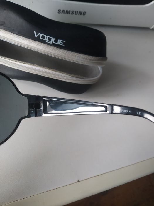 Окуляри vogue сонцезахисні очки