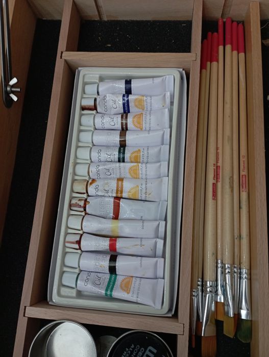 Mala cavalete pintura mesa