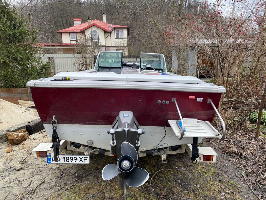 Катер алюмінієвий Crestliner Sportfich 175, лодка, човен