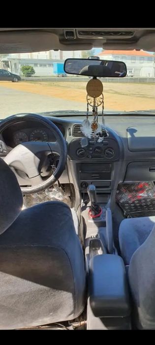 Mitsubishi Lancer 1.3glx