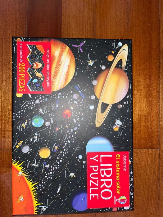 Puzzle The Solar System (200 pieces), Usborne