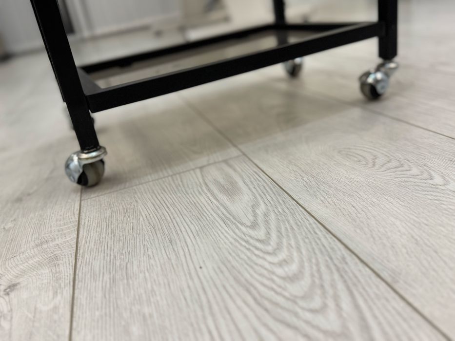 Візок косметологічний, для перманенту, тату