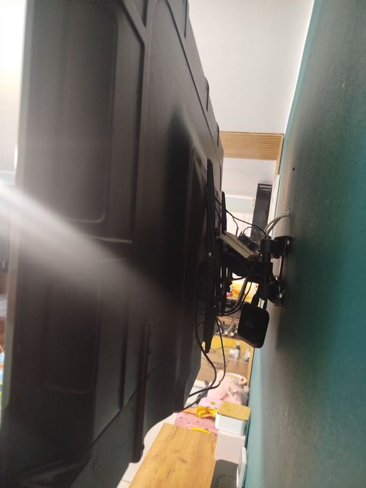 Telewizor Manta 60 cali Smart WiFi