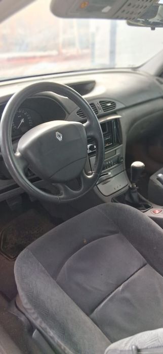 Renault Laguna 1.6 Gasolina – 153.000 km