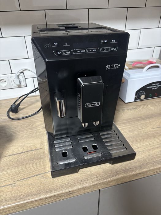 Кавомашина Delonghi Eletta Cappuccino