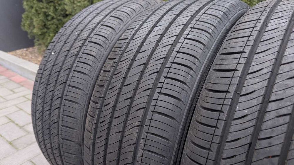 Літні шини 215/50 R18 92H Kumho Solus Ta31 demo