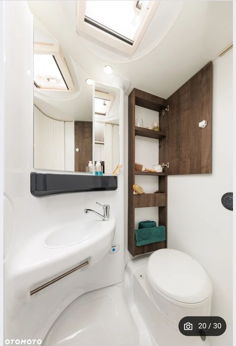 Kamper 4 osobowy wypożyczalnia  wynajem benimar yrtero 861