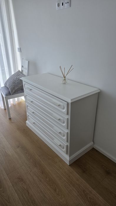 Vendo quarto lacado branco