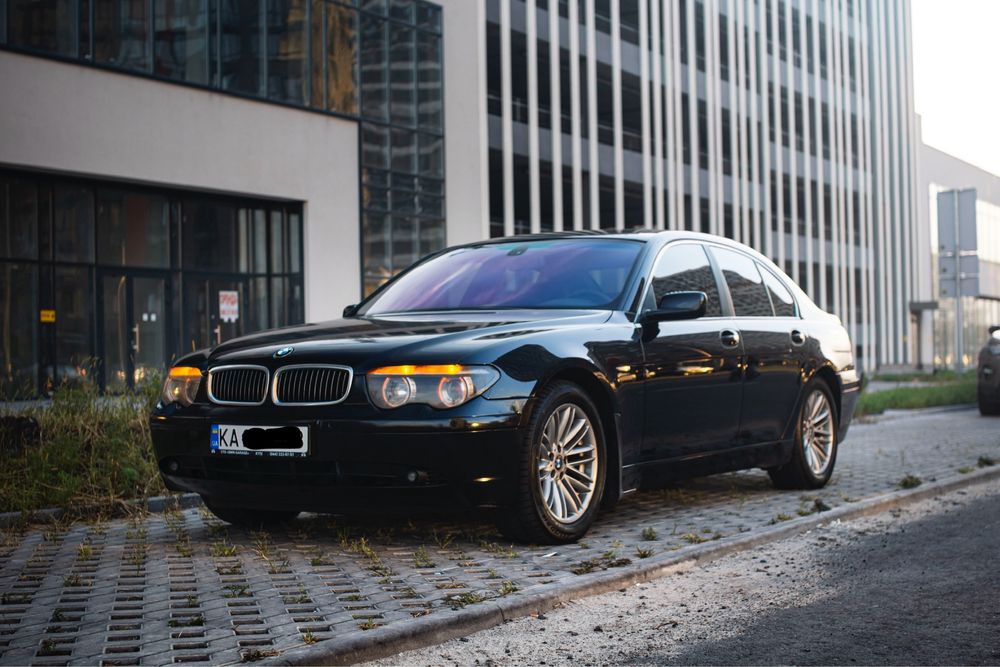 Bmw 735i 7-Series