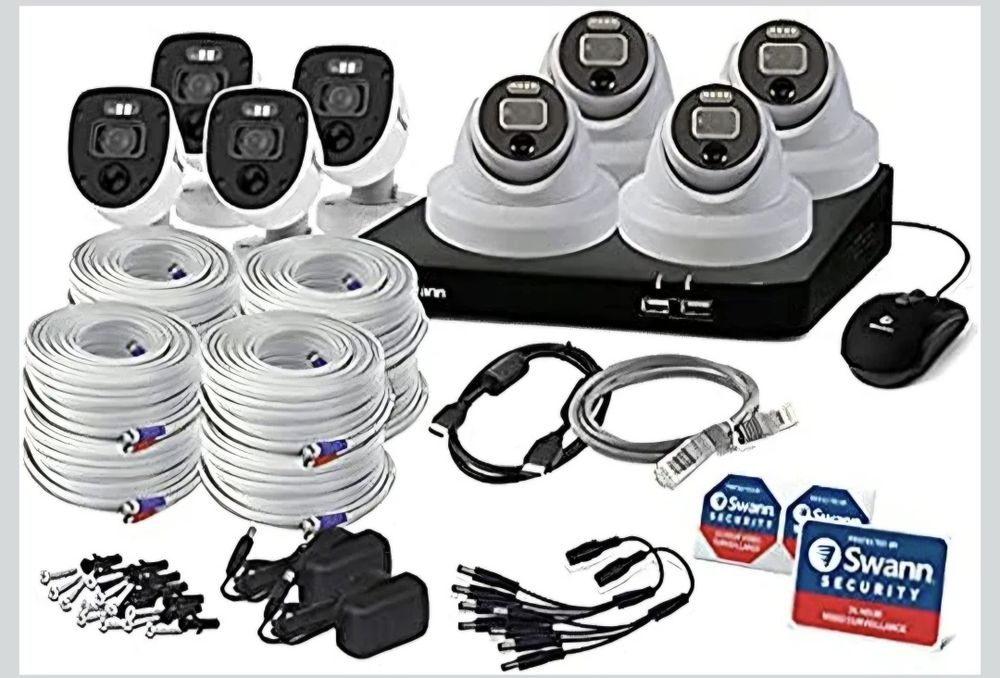 Комплект відеоспостереження 8 камер Swann SWDVK-856804RL4DE-US