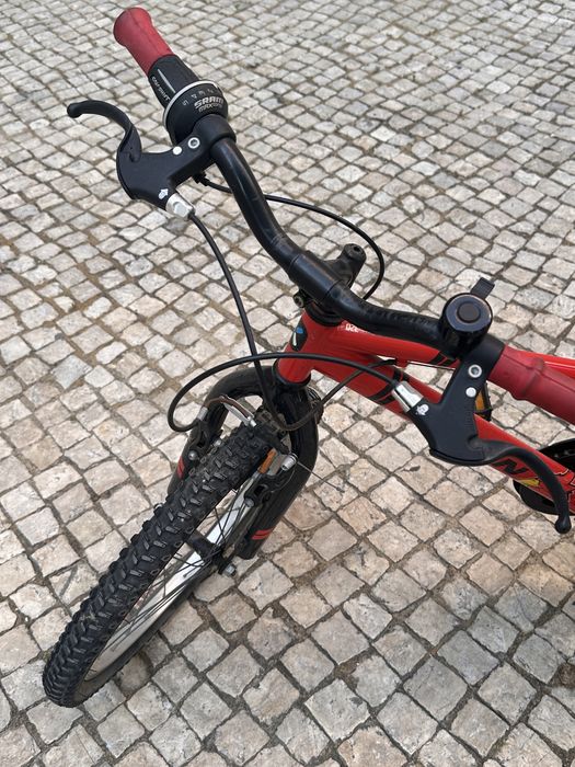 Bicicleta criança Btwin Roda 20