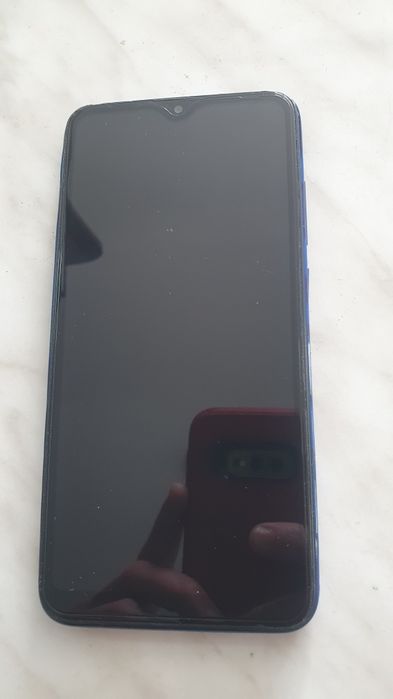 Телефон Redmi 8 полностью рабочий