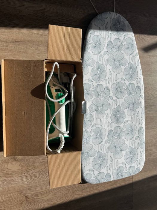 Ferro de engomar Iron Braun + tabua de engomar