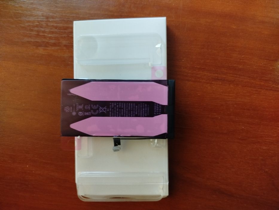 Батарея Iphone 15