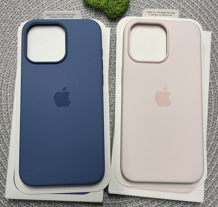 Чохол Silicone Case MagSafe with Animation iPhone 15Pro Max