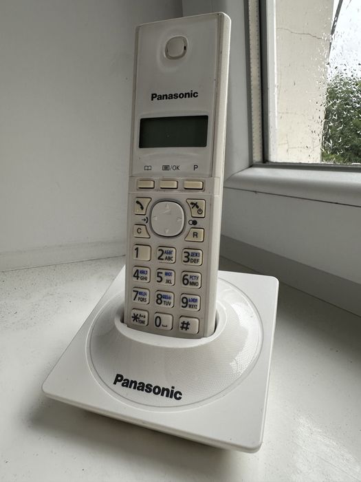 Домашній телефон