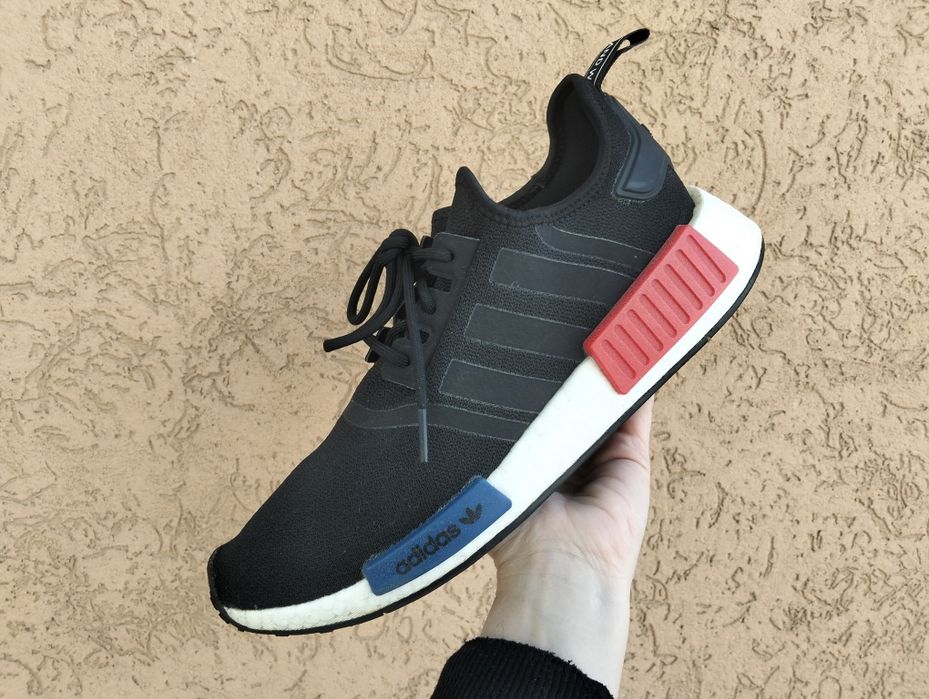 ADIDAS Кросівки оригінал