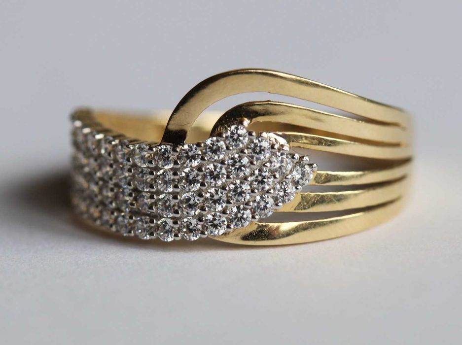 Złoty Pierścionek FALA 585