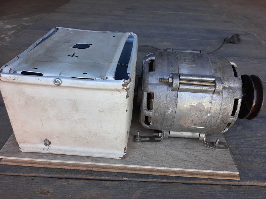 Наждачные станки,  стяжки пластиковые длина 300мм