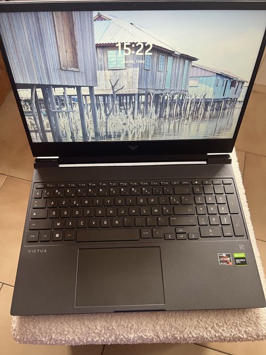 portátil gaming hp victus 15 ryzen 5 / 16gb ram / gtx 1650 / ssd