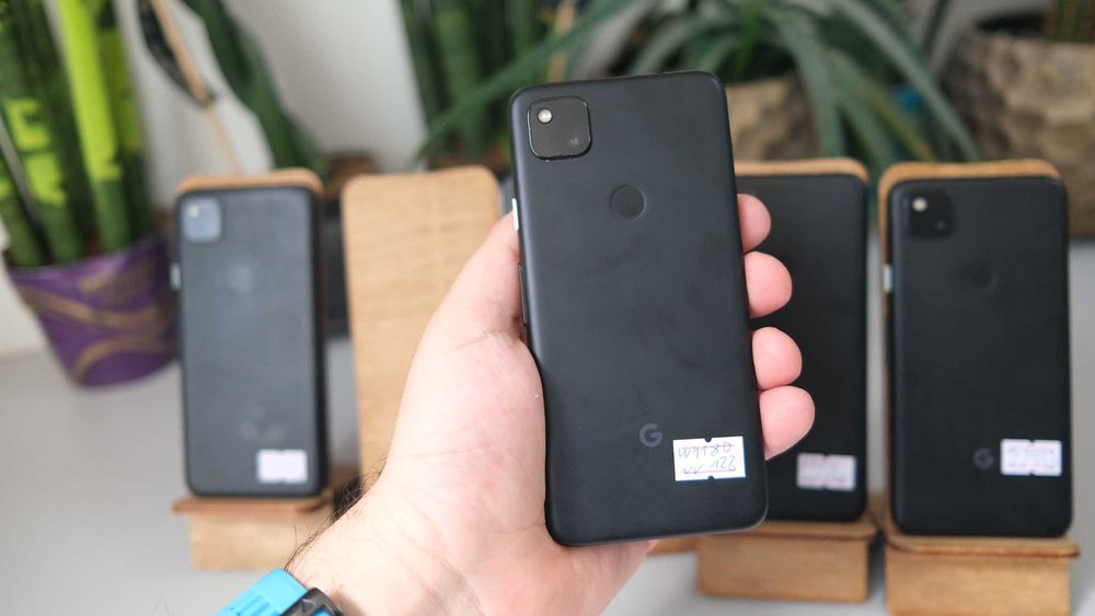 Google Pixel 4a 6/128GB Neverlock асортимент нова акб
