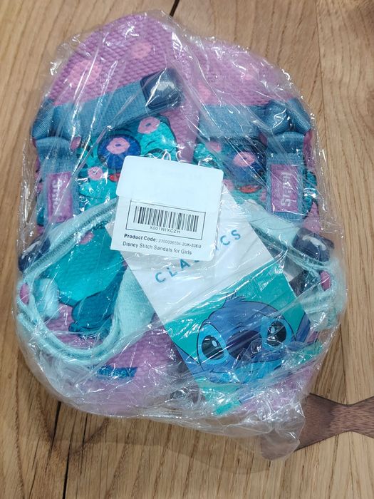 Sandałki Disney Stitch dla dziewczynki rozmiar 33