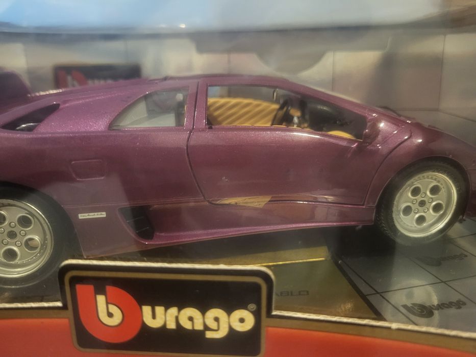 Lamborghini Diablo Burago miniatura 1:18 1/18