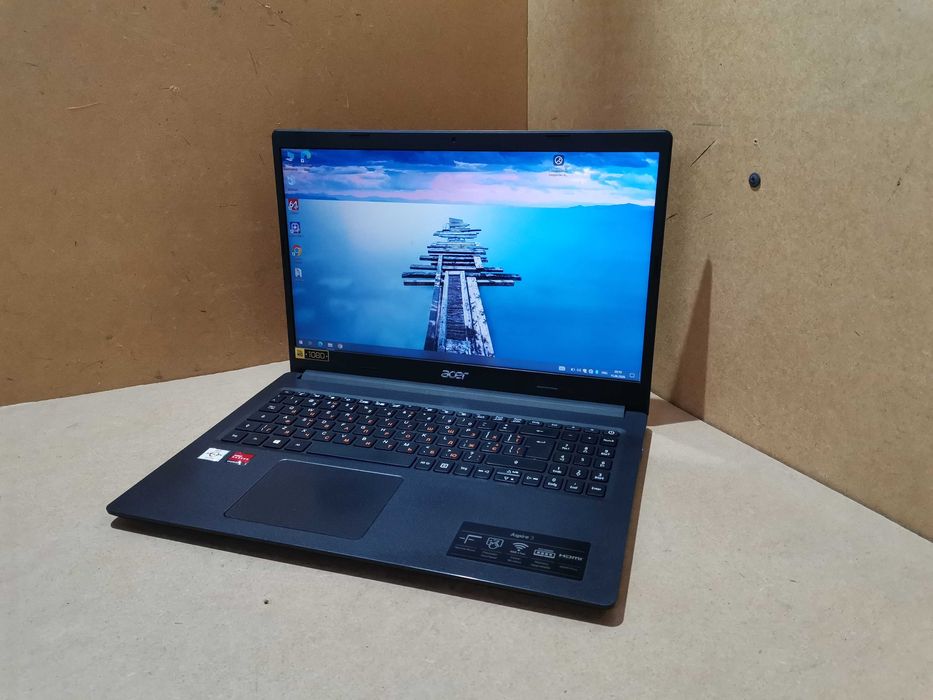 Ноутбук Acer / 15.6"- FullHD / AMD Silver 3050U / 8 DDR4 / 128 M.2 / Radeon