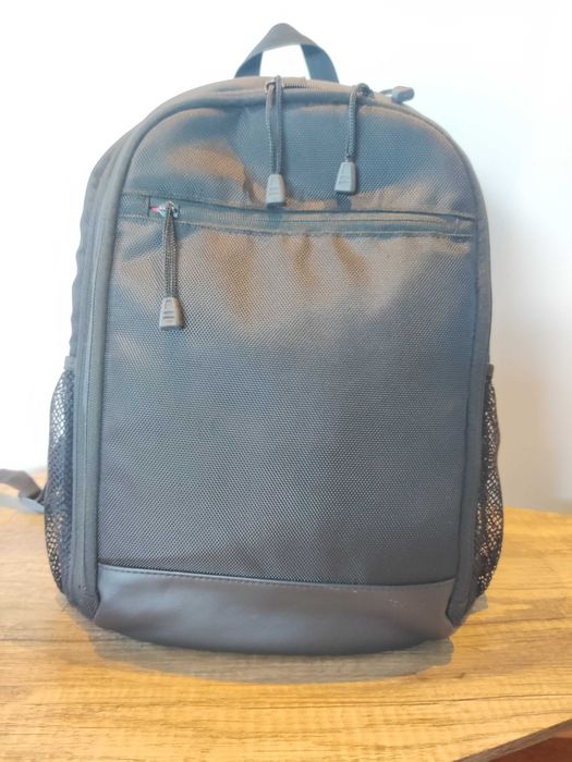 Kit Máquina fotográfica Canon 2000D