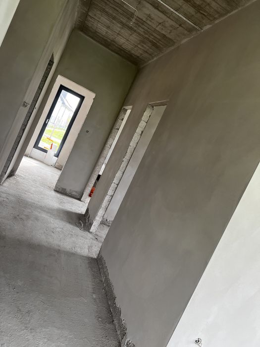 Tynki maszynowe cementowo-wapienne