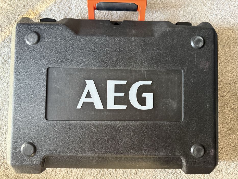 Бесщеточная Дрель-Шуруповерт AEG